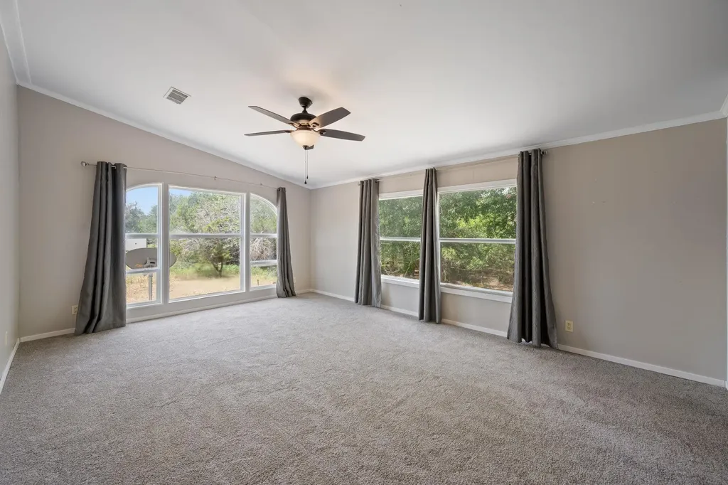 140 Creedmore Drive Liberty Hill TX 78642