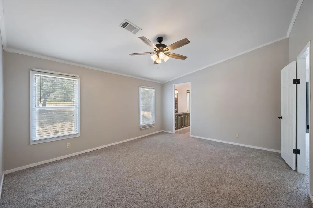 140 Creedmore Drive Liberty Hill TX 78642