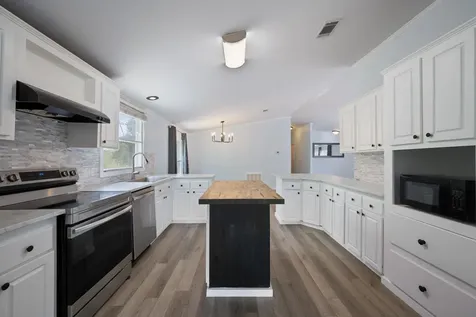 140 Creedmore Drive Liberty Hill TX 78642