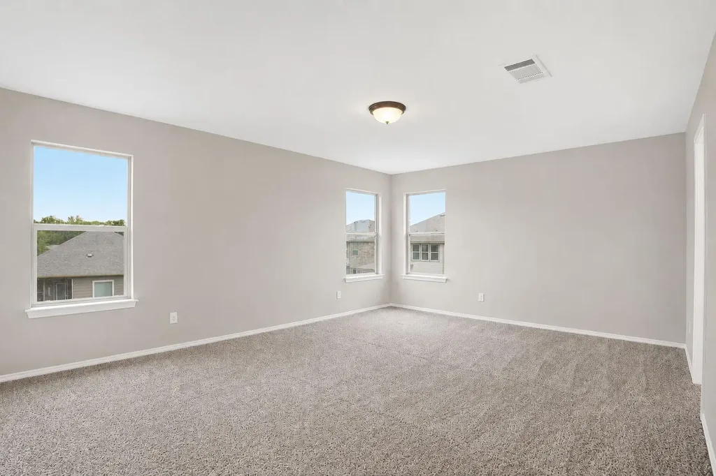 670 Landon Samuel Loop Pflugerville TX 78660