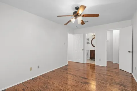 16811 Village Oak Loop Austin TX 78717