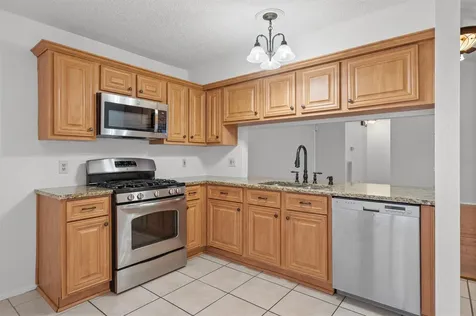 16811 Village Oak Loop Austin TX 78717