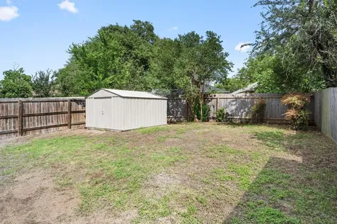 16811 Village Oak Loop Austin TX 78717