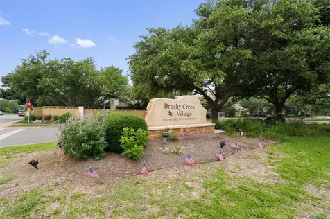 16811 Village Oak Loop Austin TX 78717