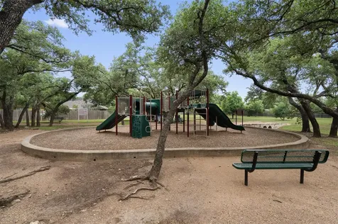16811 Village Oak Loop Austin TX 78717