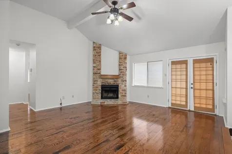 16811 Village Oak Loop Austin TX 78717