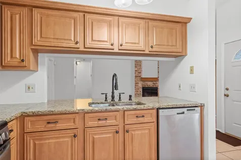 16811 Village Oak Loop Austin TX 78717
