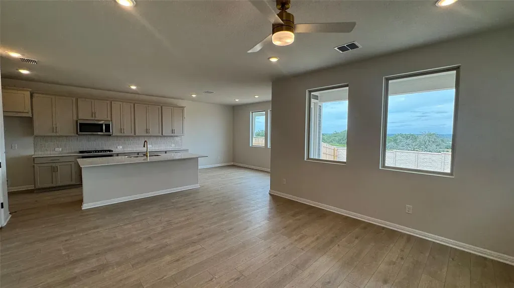 174 Ranier Way Dripping Springs TX 78620
