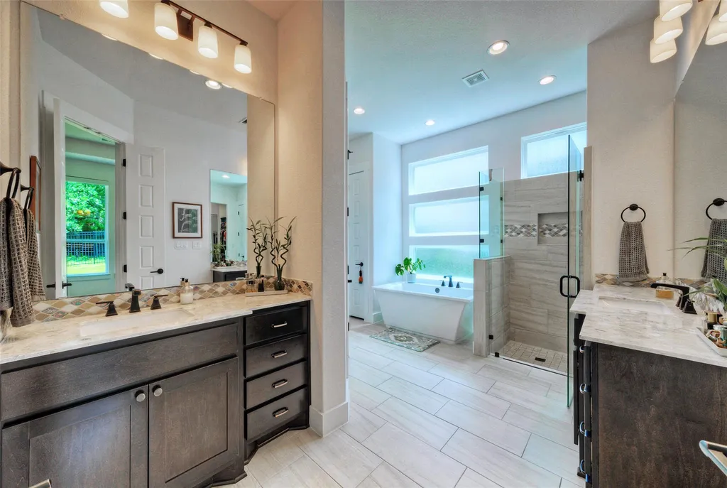 2413 Berkleys Brook Drive Austin TX 78738