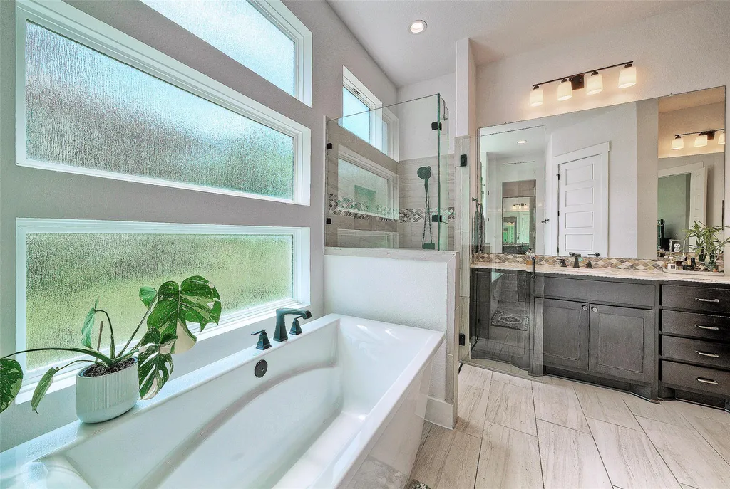 2413 Berkleys Brook Drive Austin TX 78738