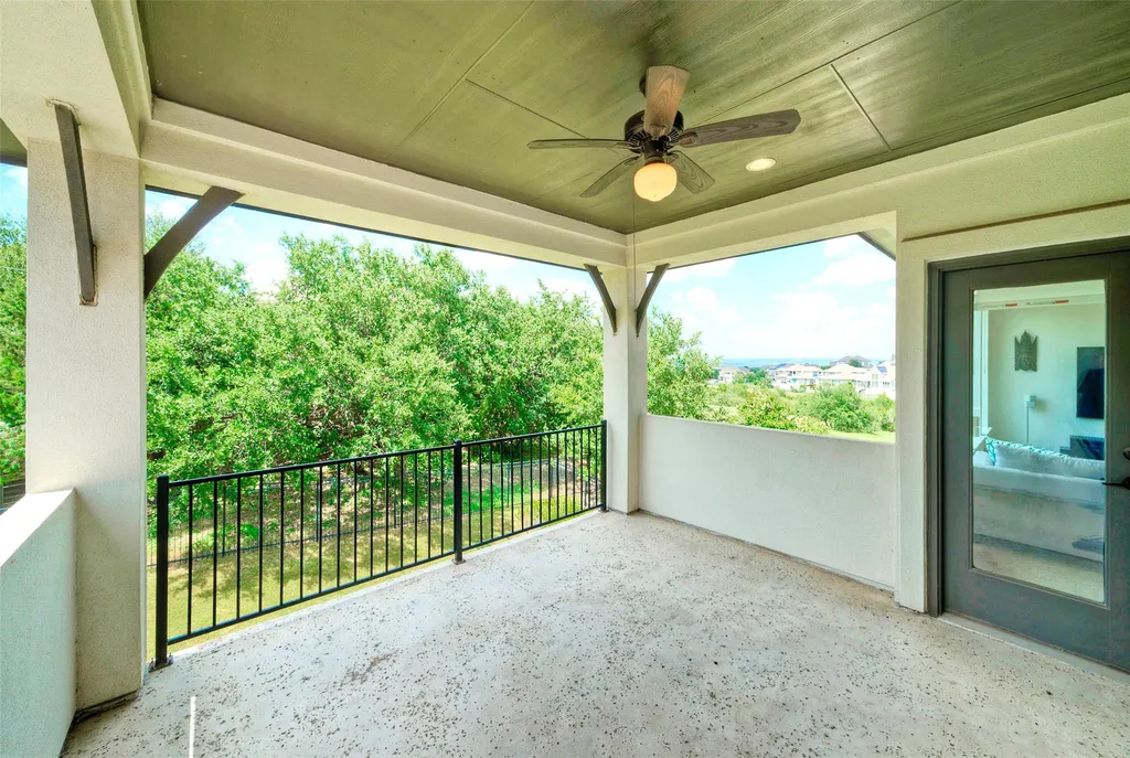 2413 Berkleys Brook Drive Austin TX 78738