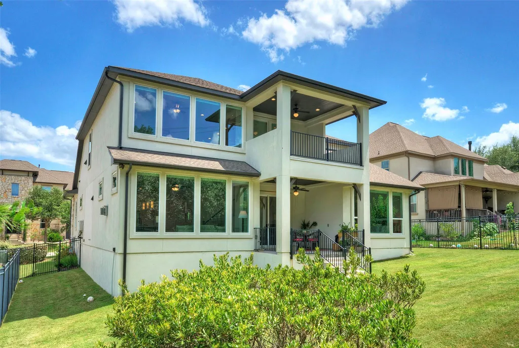 2413 Berkleys Brook Drive Austin TX 78738