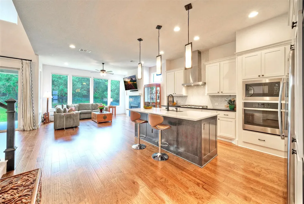 2413 Berkleys Brook Drive Austin TX 78738