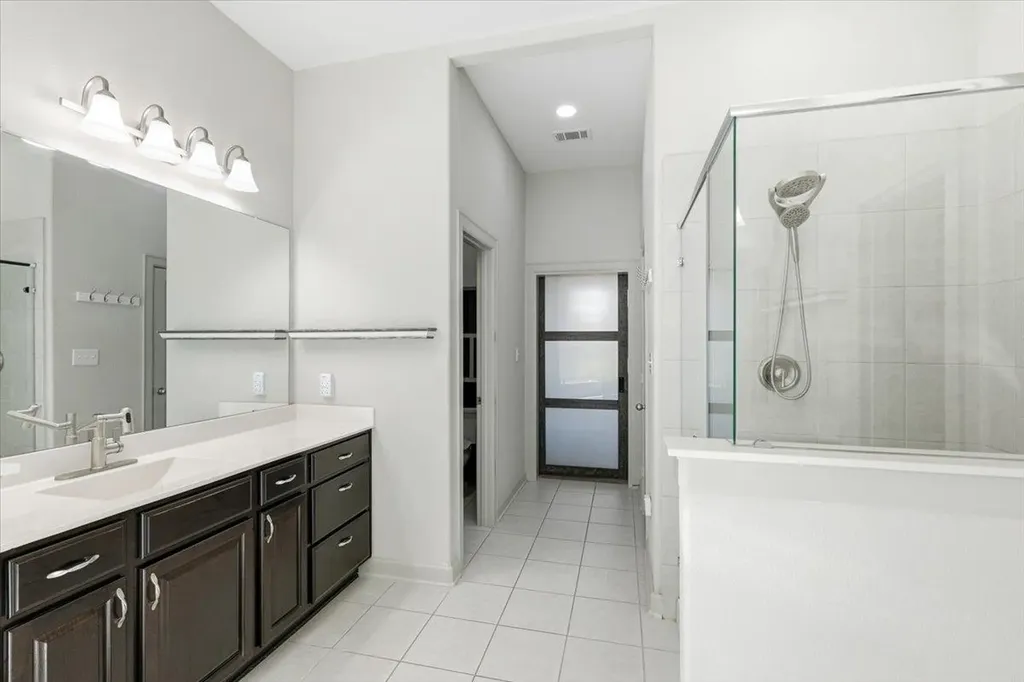 261 Ashleaf Drive Buda TX 78610