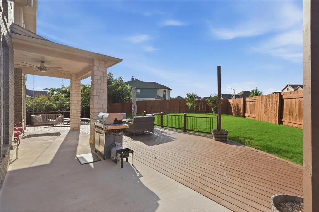 261 Ashleaf Drive Buda TX 78610