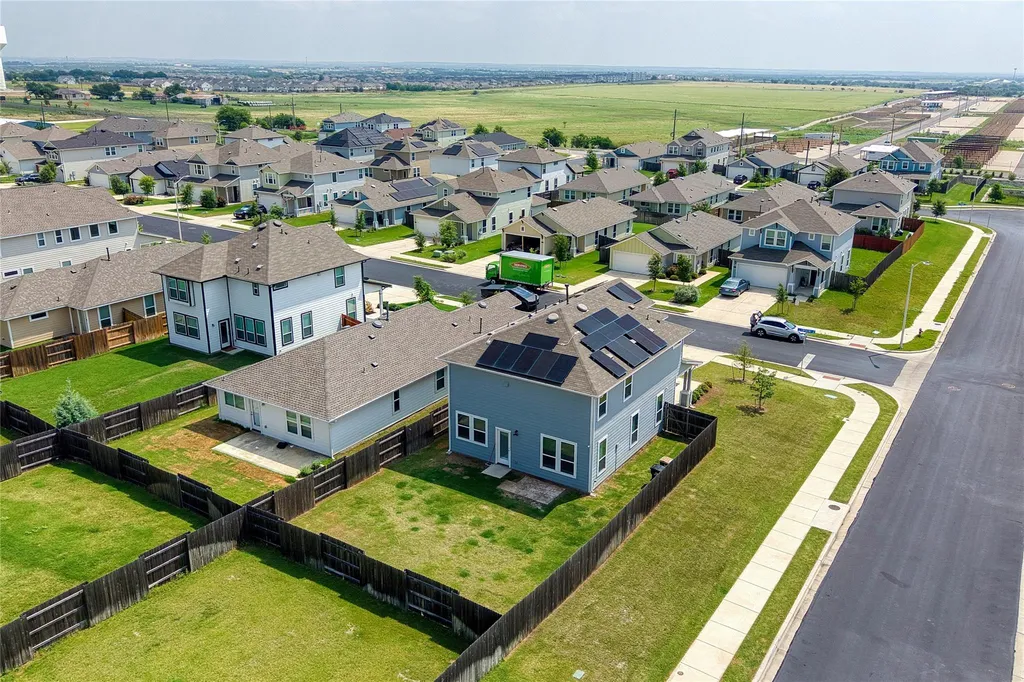 101 Crescent Street Georgetown TX 78626