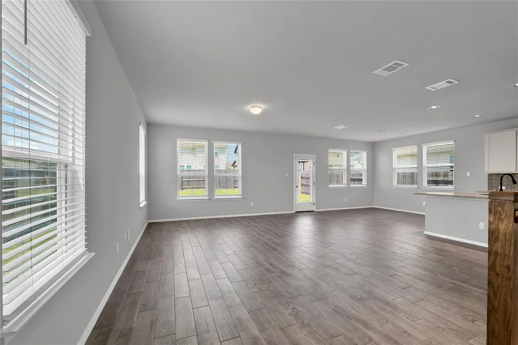 101 Crescent Street Georgetown TX 78626