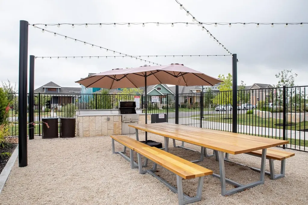 6312 Mcmurtry Street Austin TX 78747