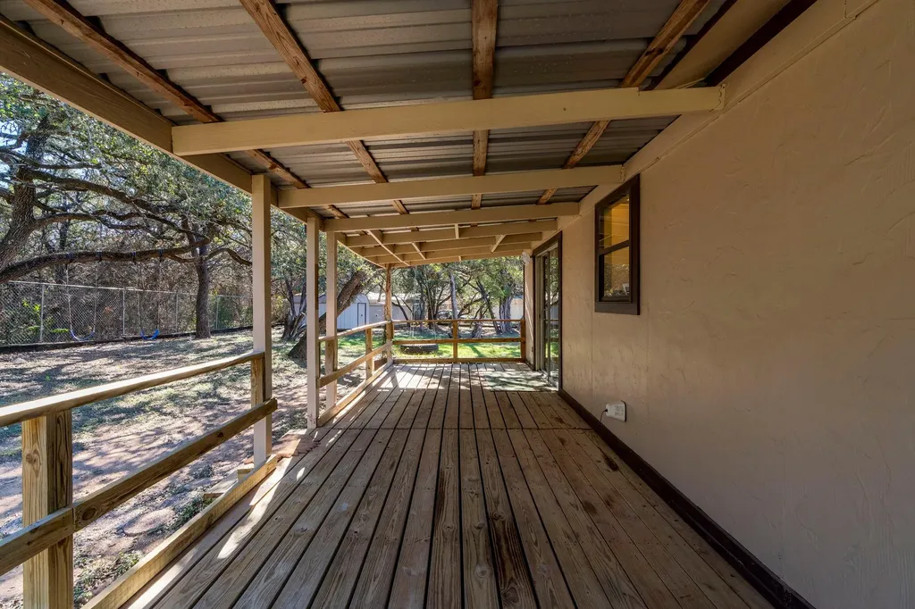 500 Grand Prairie Circle Dripping Springs TX 78620