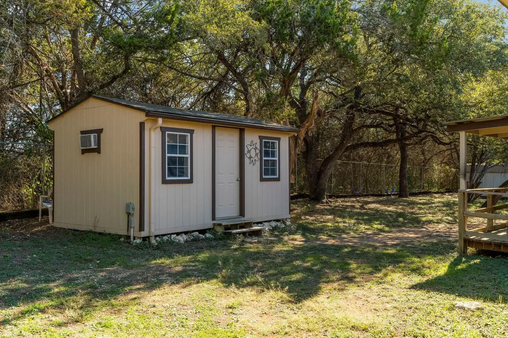 500 Grand Prairie Circle Dripping Springs TX 78620