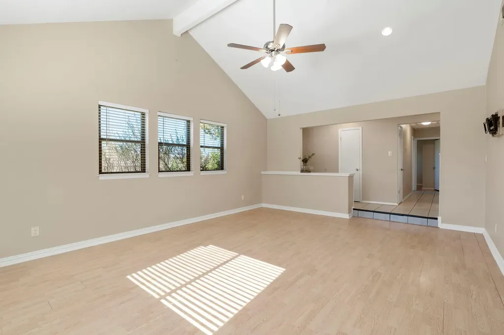 500 Grand Prairie Circle Dripping Springs TX 78620