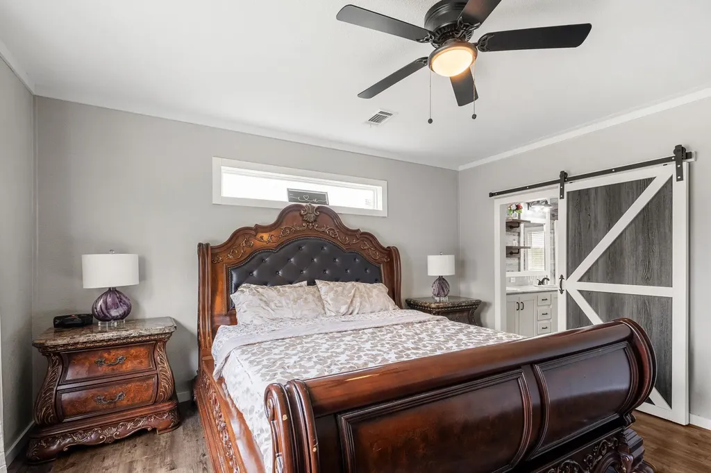 224 Las Estancias Drive Cedar Creek TX 78612