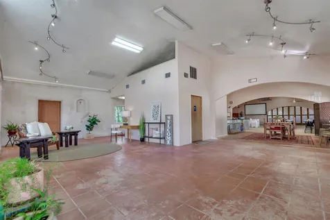 4002 E Highway 290 Highway Dripping Springs TX 78620