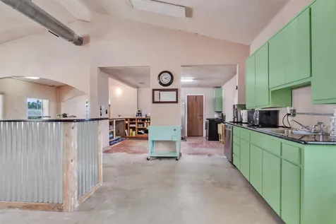 4002 E Highway 290 Highway Dripping Springs TX 78620