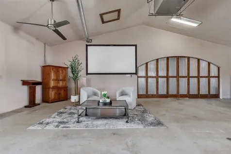 4002 E Highway 290 Highway Dripping Springs TX 78620