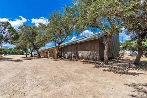 4002 E Highway 290 Highway Dripping Springs TX 78620