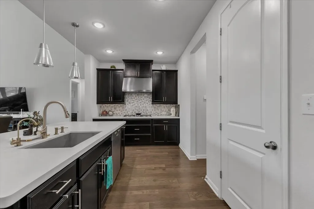 2517 Cappelle Way Round Rock TX 78665