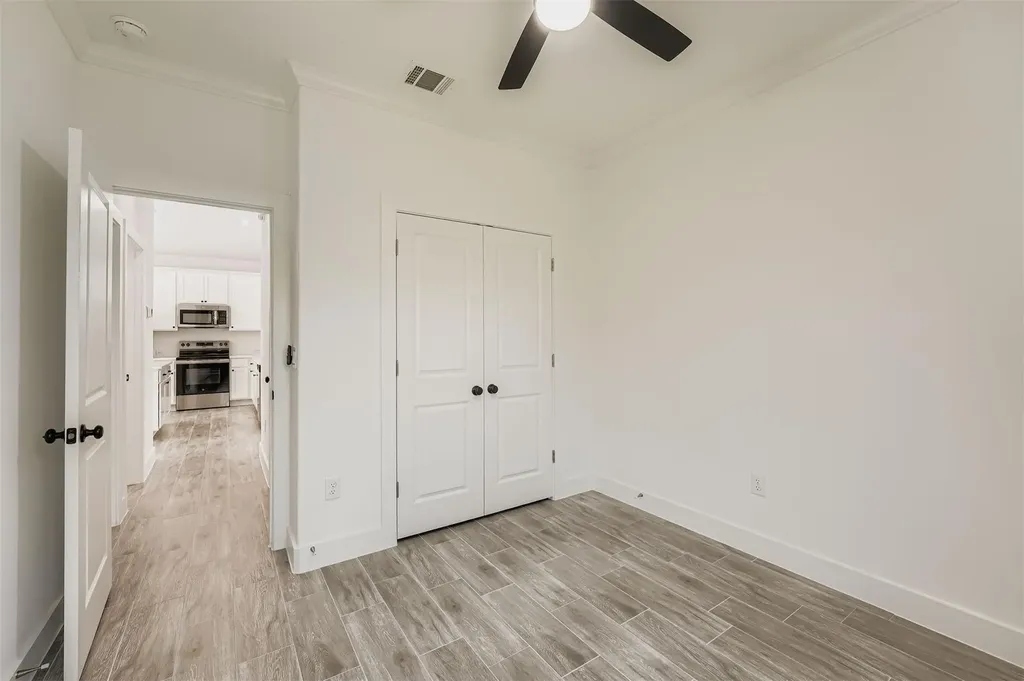 701 E 3rd Street Elgin TX 78621