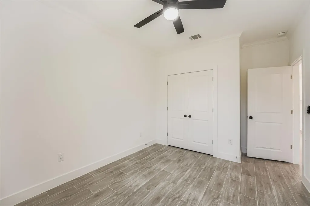 701 E 3rd Street Elgin TX 78621