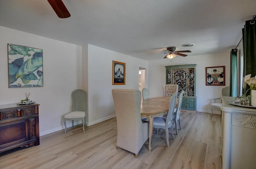 1902 E 18th Street Georgetown TX 78626