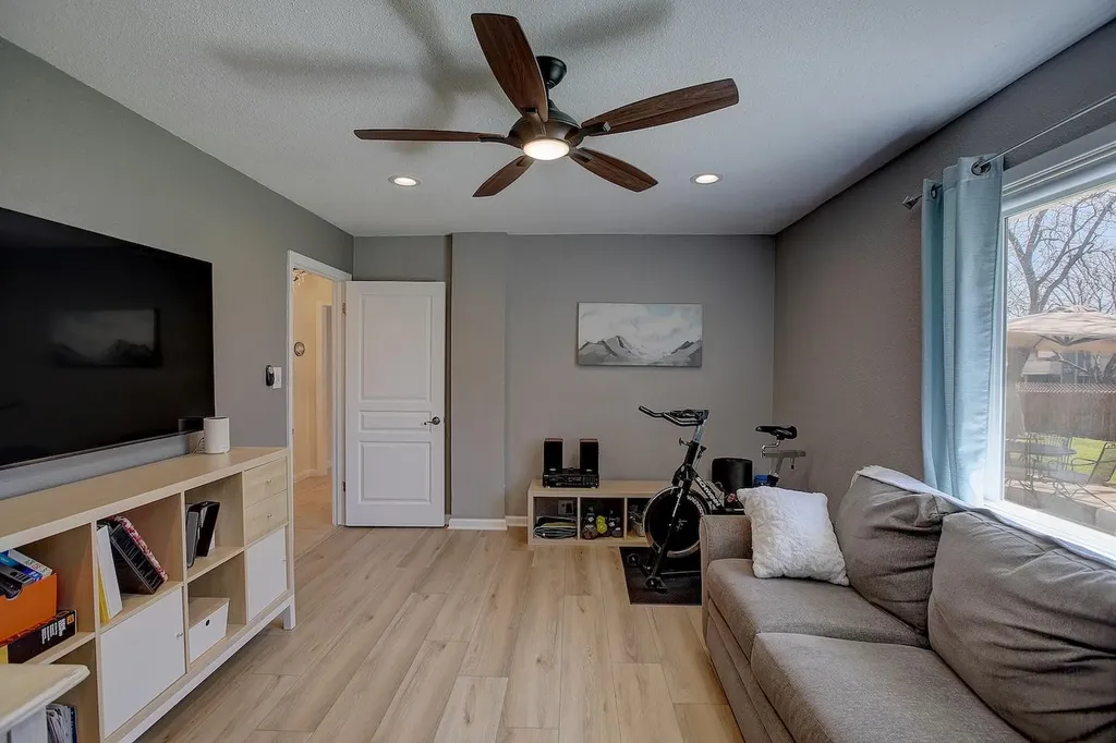 1902 E 18th Street Georgetown TX 78626