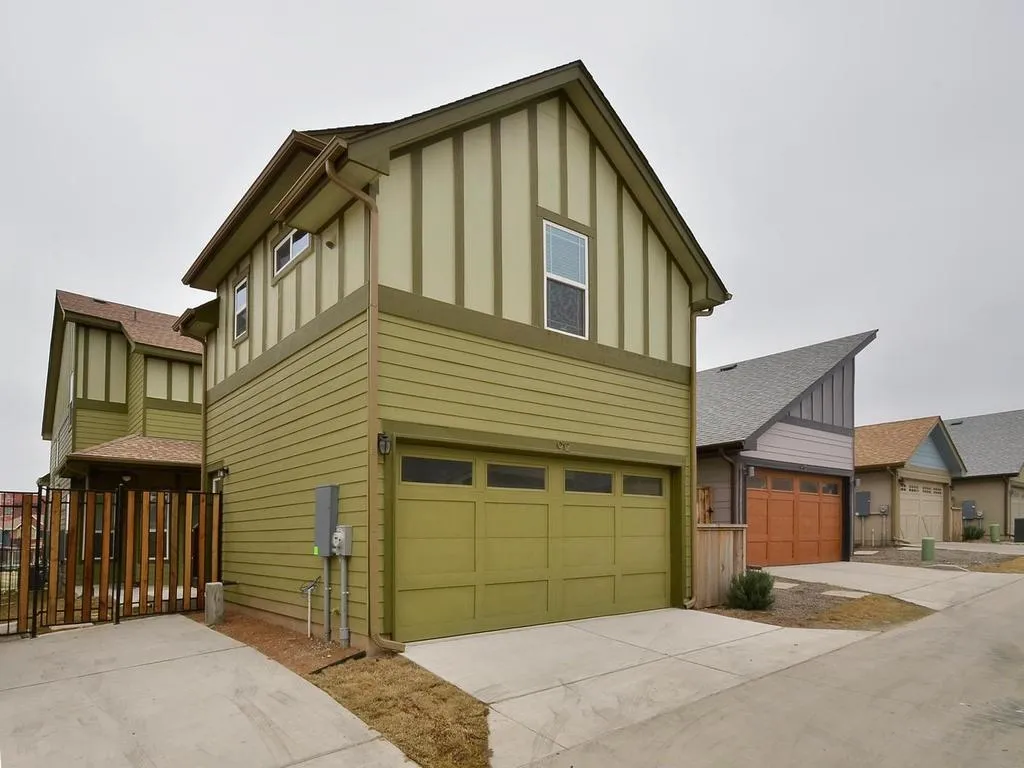 912 Sugaree Avenue Austin TX 78757