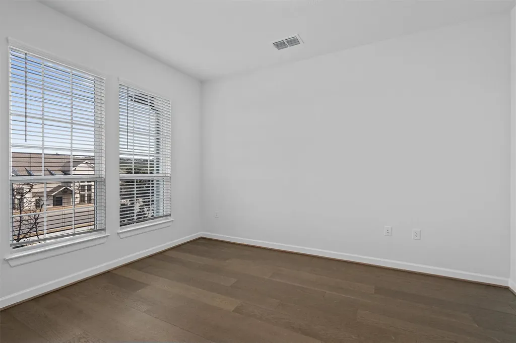 208 Lodestone Lane Austin TX 78738