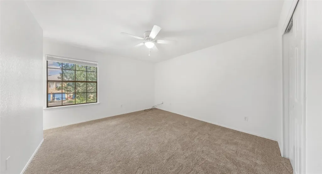 13248 Kerrville Folkway Austin TX 78729