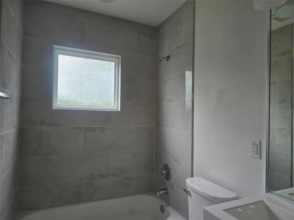 1104 N Hackberry Street Lampasas TX 76550