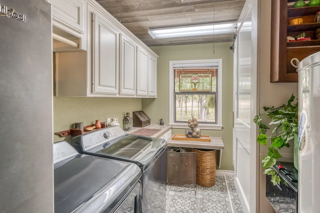 600 Avenida Serena Marble Falls TX 78654