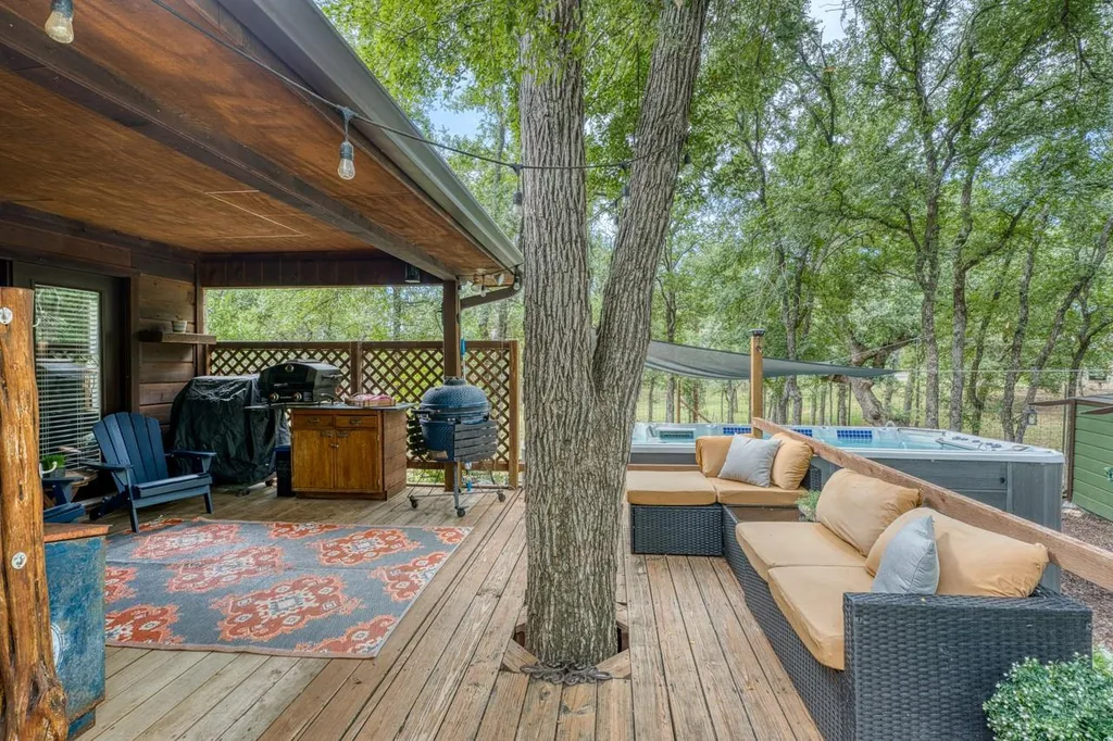 600 Avenida Serena Marble Falls TX 78654