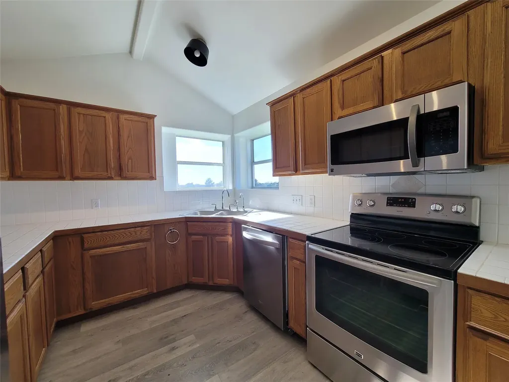 208 Newcastle Drive Red Rock TX 78662