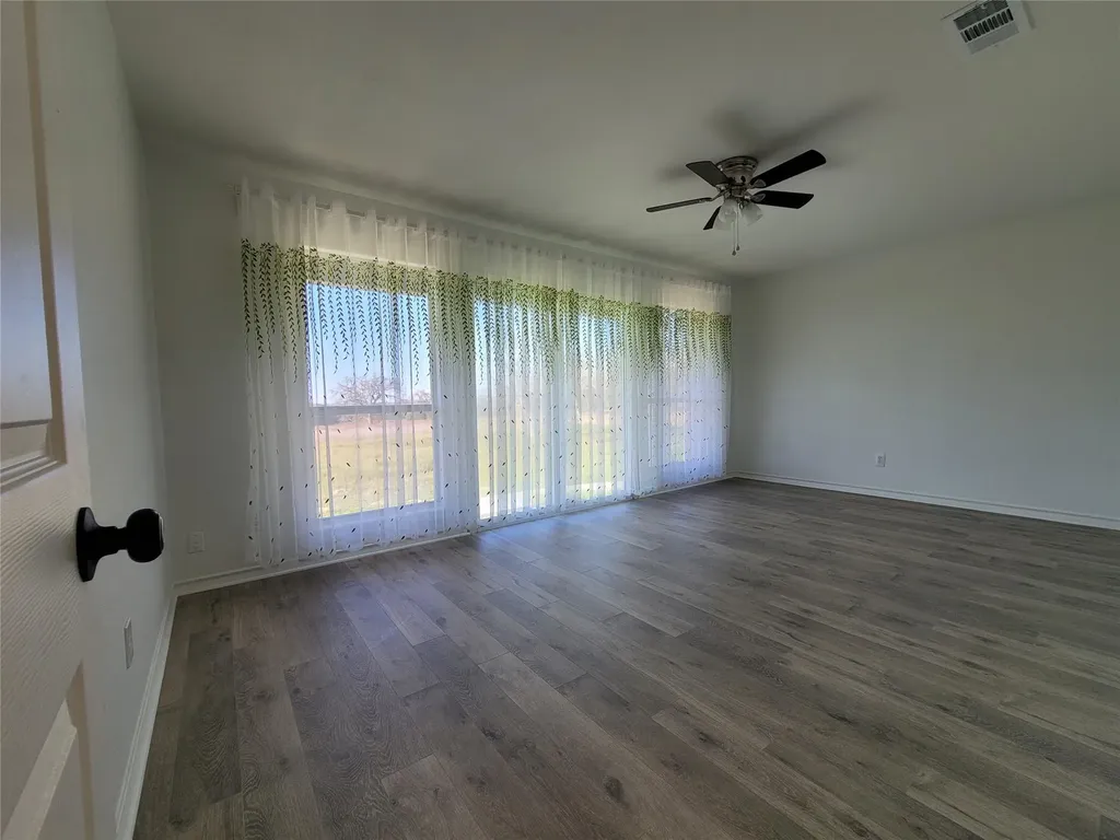 208 Newcastle Drive Red Rock TX 78662