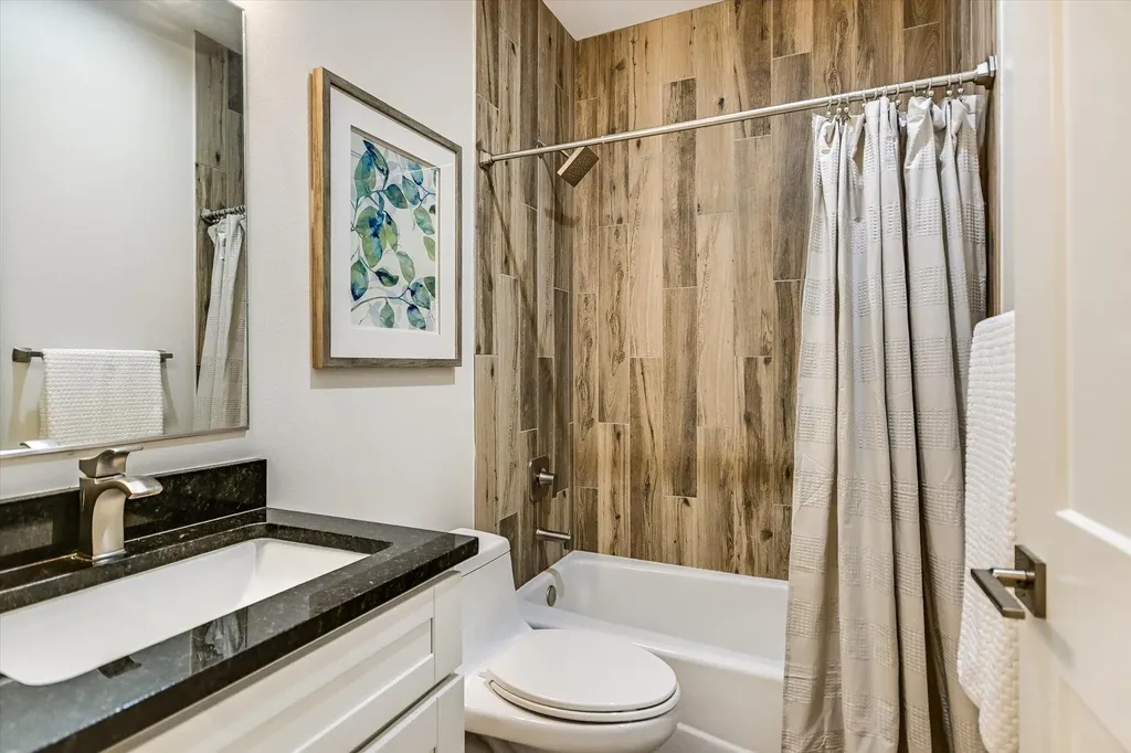 5102 Martin Avenue Austin TX 78751