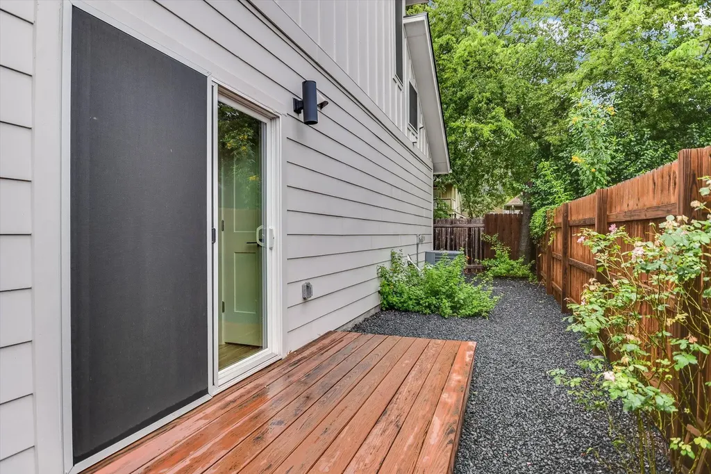 5102 Martin Avenue Austin TX 78751