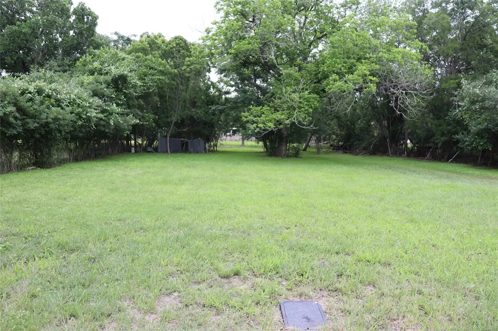 1006 Johnson Street Lockhart TX 78644