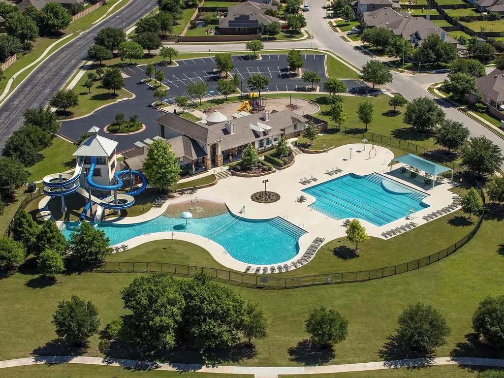17613 Pepperwood Cove Manor TX 78653