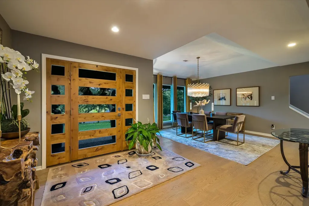 8310 Long Canyon Drive Austin TX 78730