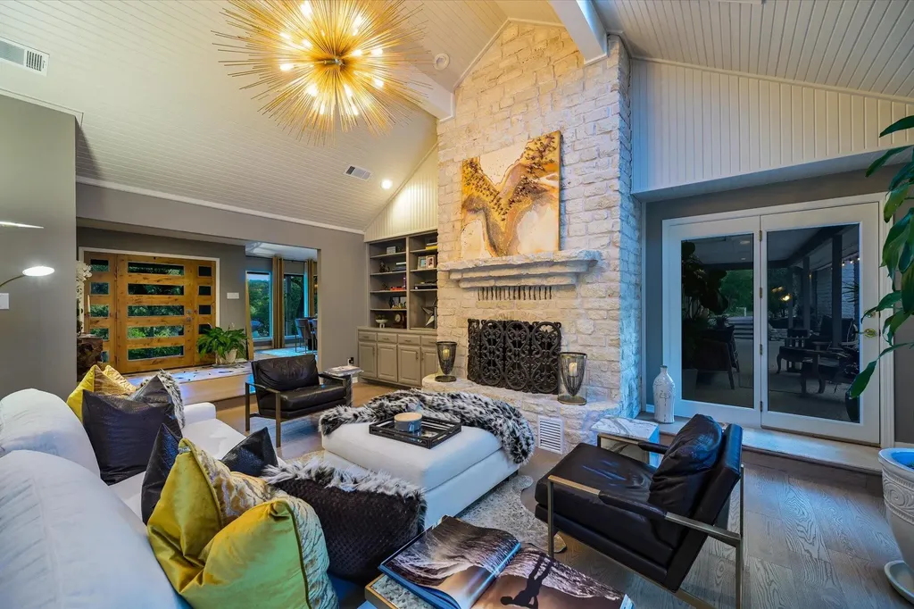 8310 Long Canyon Drive Austin TX 78730