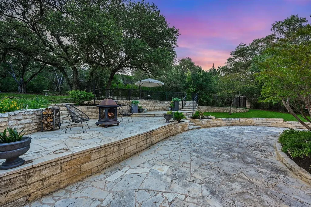 8310 Long Canyon Drive Austin TX 78730